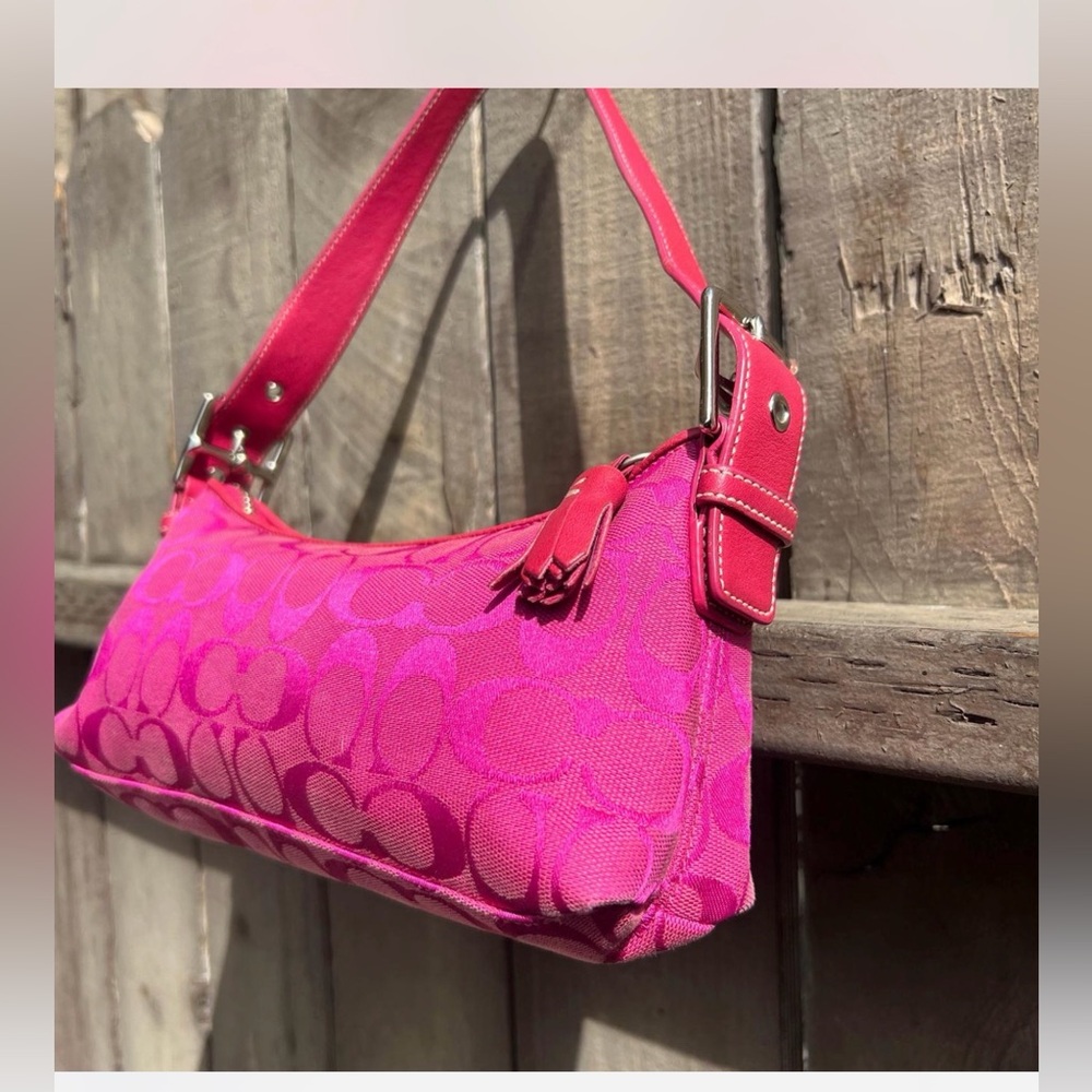 HOT PINK COACH EAST WEST SOHO Y2K DEMI BAG SIGNATURE JACQUARD Cs # 6371 - Picture 3 of 5